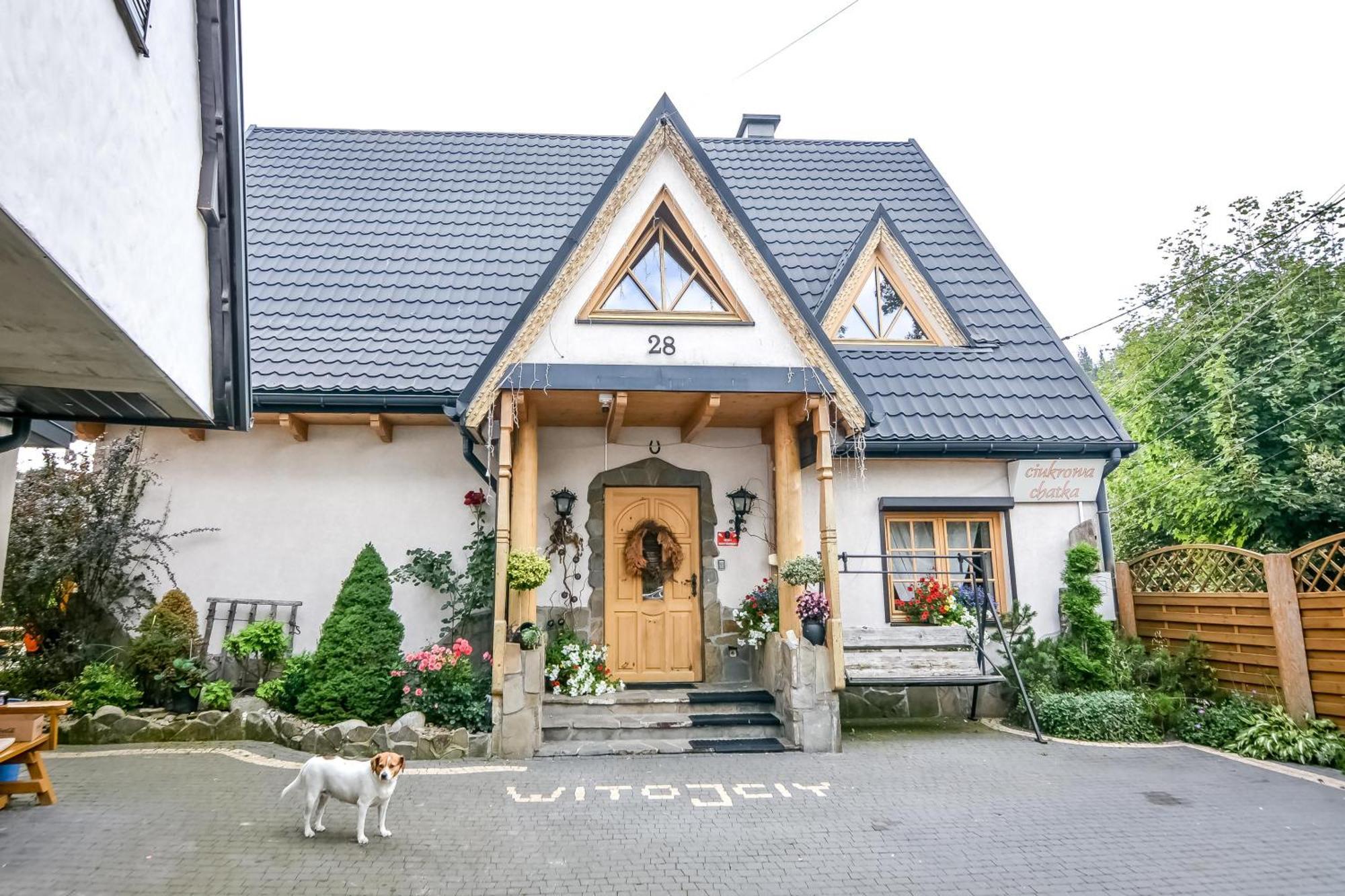 Ciukrowa Chatka Sauna & Jacuzzi โปโรนิน ภายนอก รูปภาพ